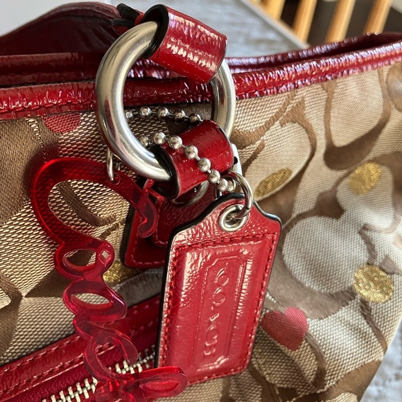 COACH Beige/Red/Gold Signature Canvas POPPY Laura Secret Admirer Tote Bag Purse - Picture 3 of 10